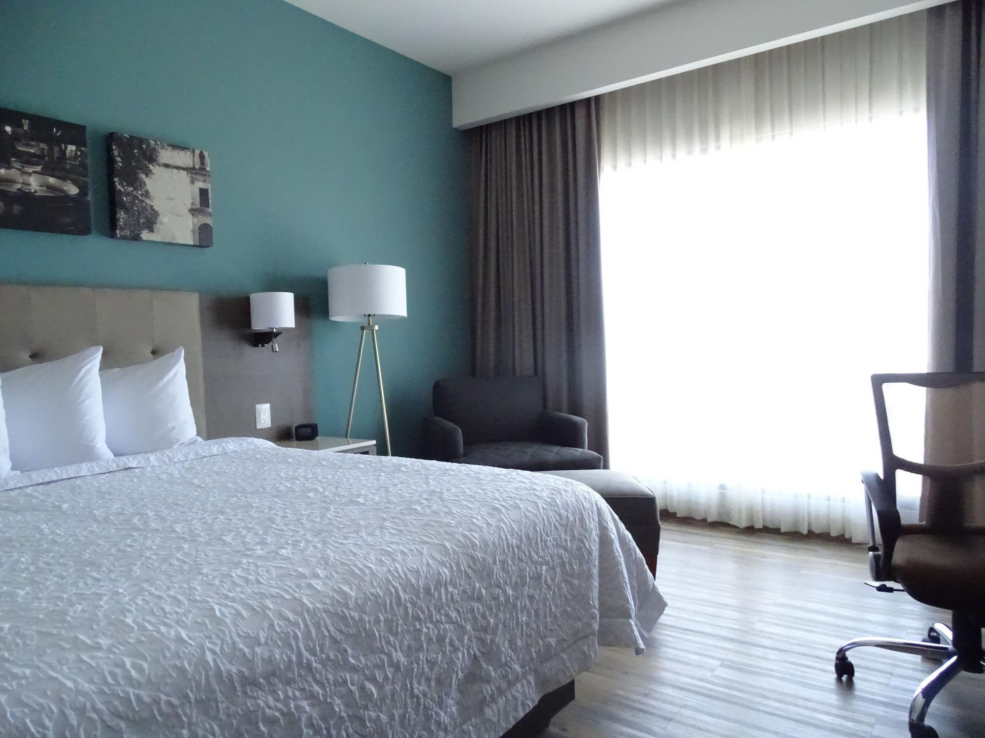 Hampton Inn By Hilton Celaya Celaya  Eksteriør bilde