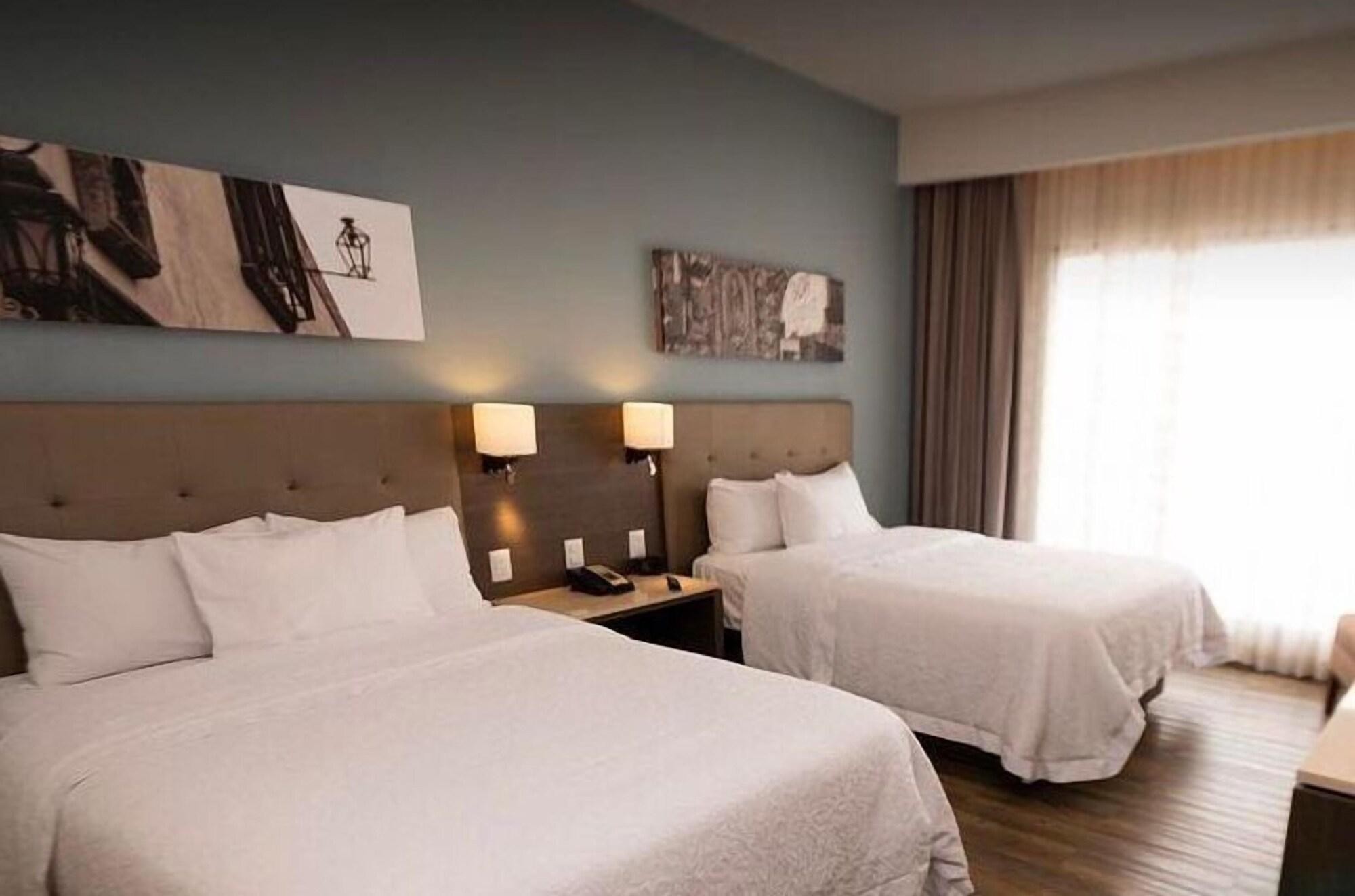 Hampton Inn By Hilton Celaya Celaya  Eksteriør bilde