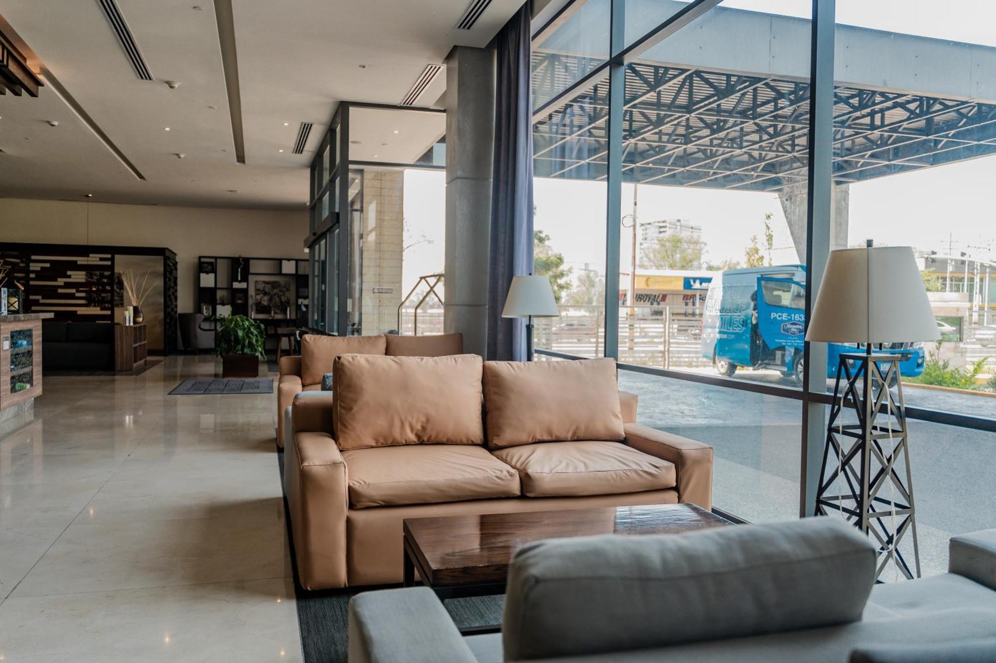Hampton Inn By Hilton Celaya Celaya  Eksteriør bilde